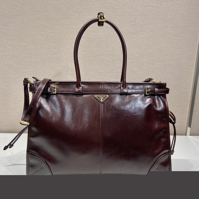 Pra*a top handle bags